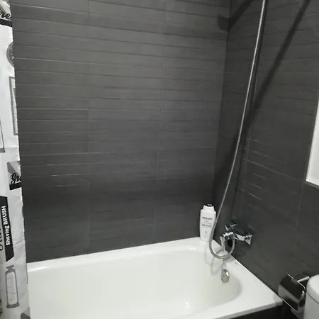 El Trisquel Apartment